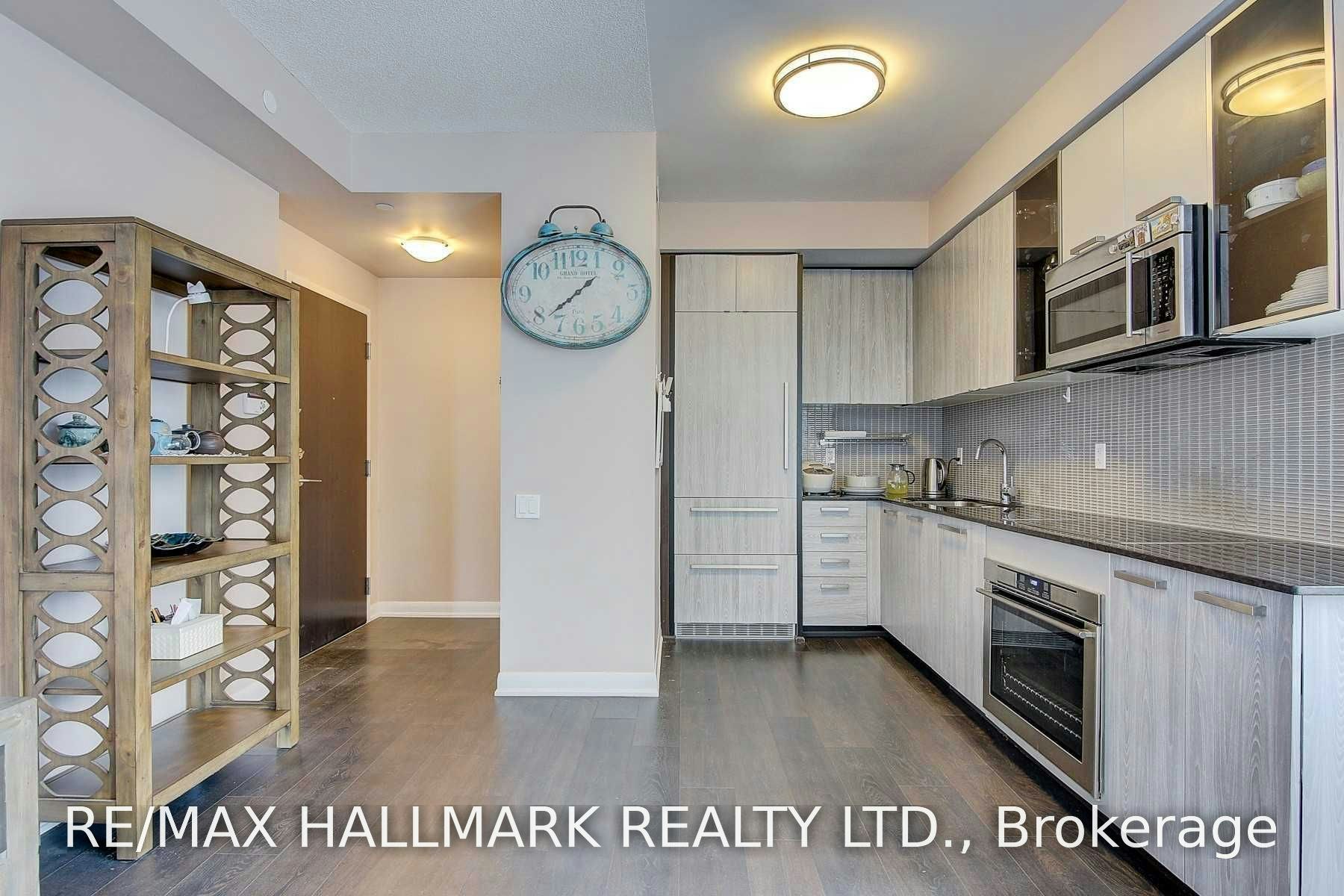 LPH303-5162 Yonge Street, Toronto, ON, M2N 0E9 - 6