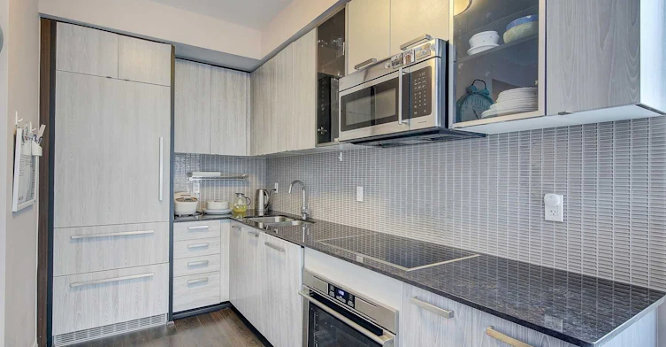 LPH303-5162 Yonge Street, Toronto, ON, M2N 0E9 - 4