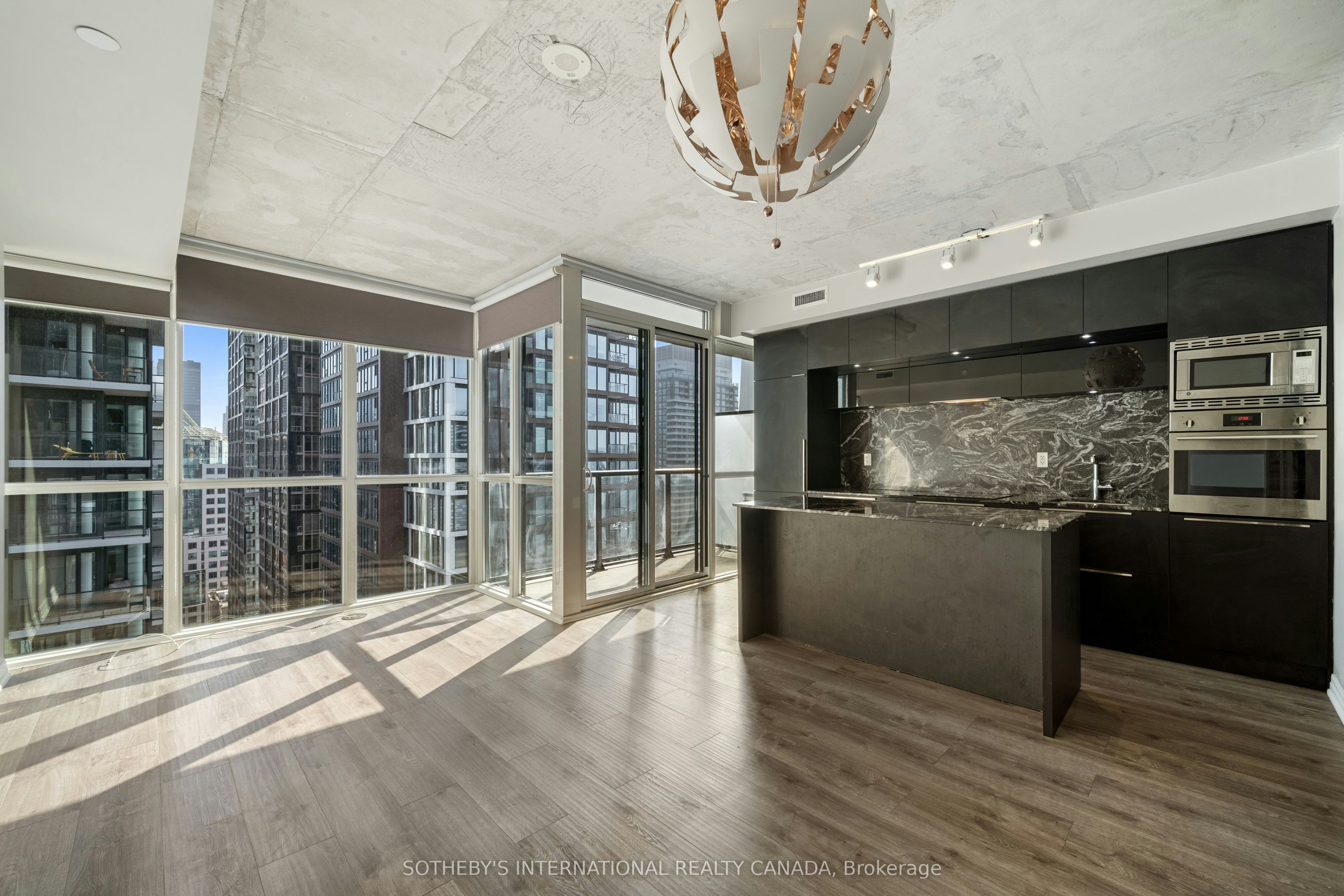 3303-88 Blue Jays Way, Toronto, ON, M5V 0L7 - 8