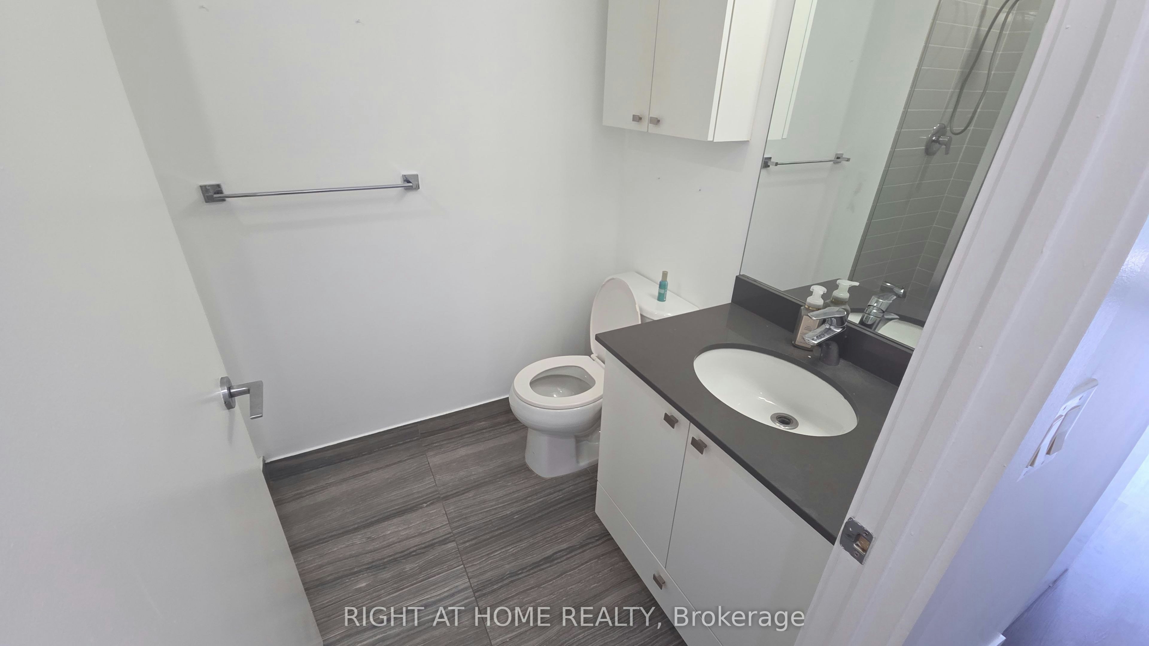 1916-51 East Liberty Street, Toronto, ON, M6K 3P8 - 8