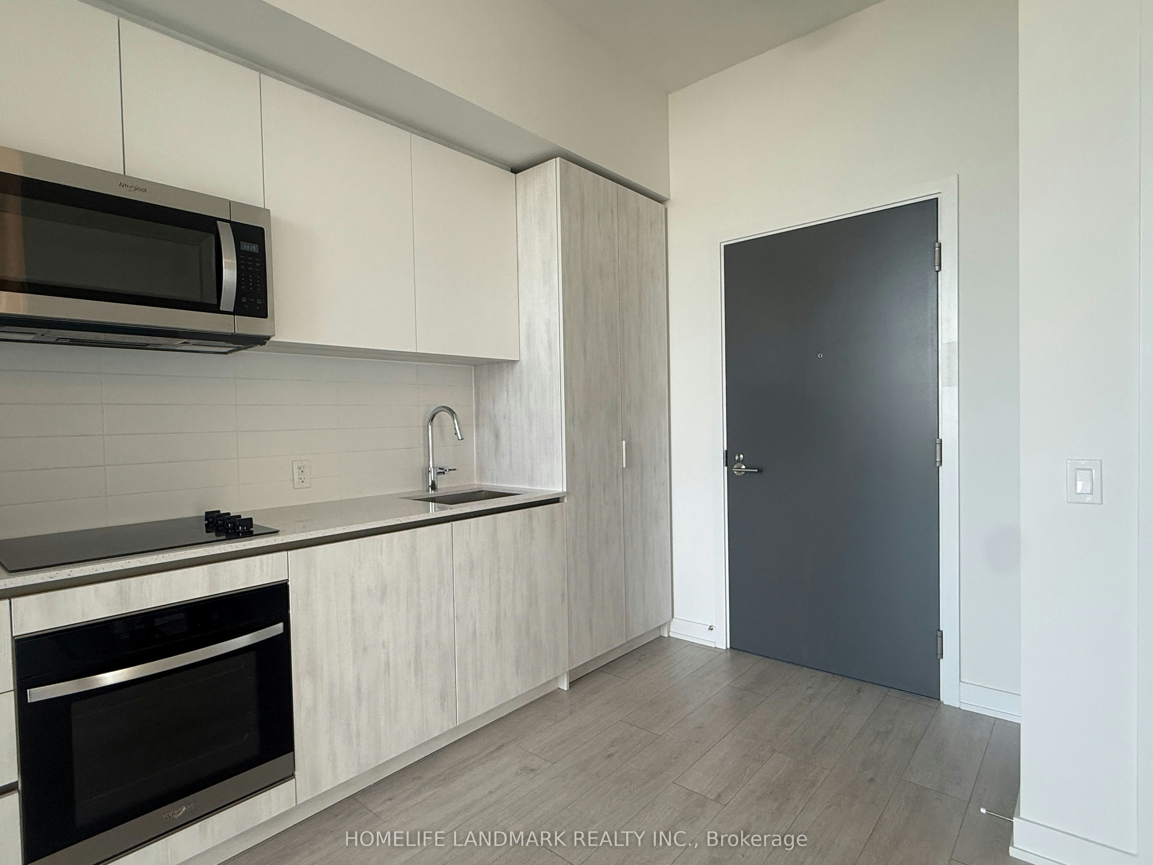 PH23-5858 Yonge Street, Toronto, ON, M2M 0C6 - 2