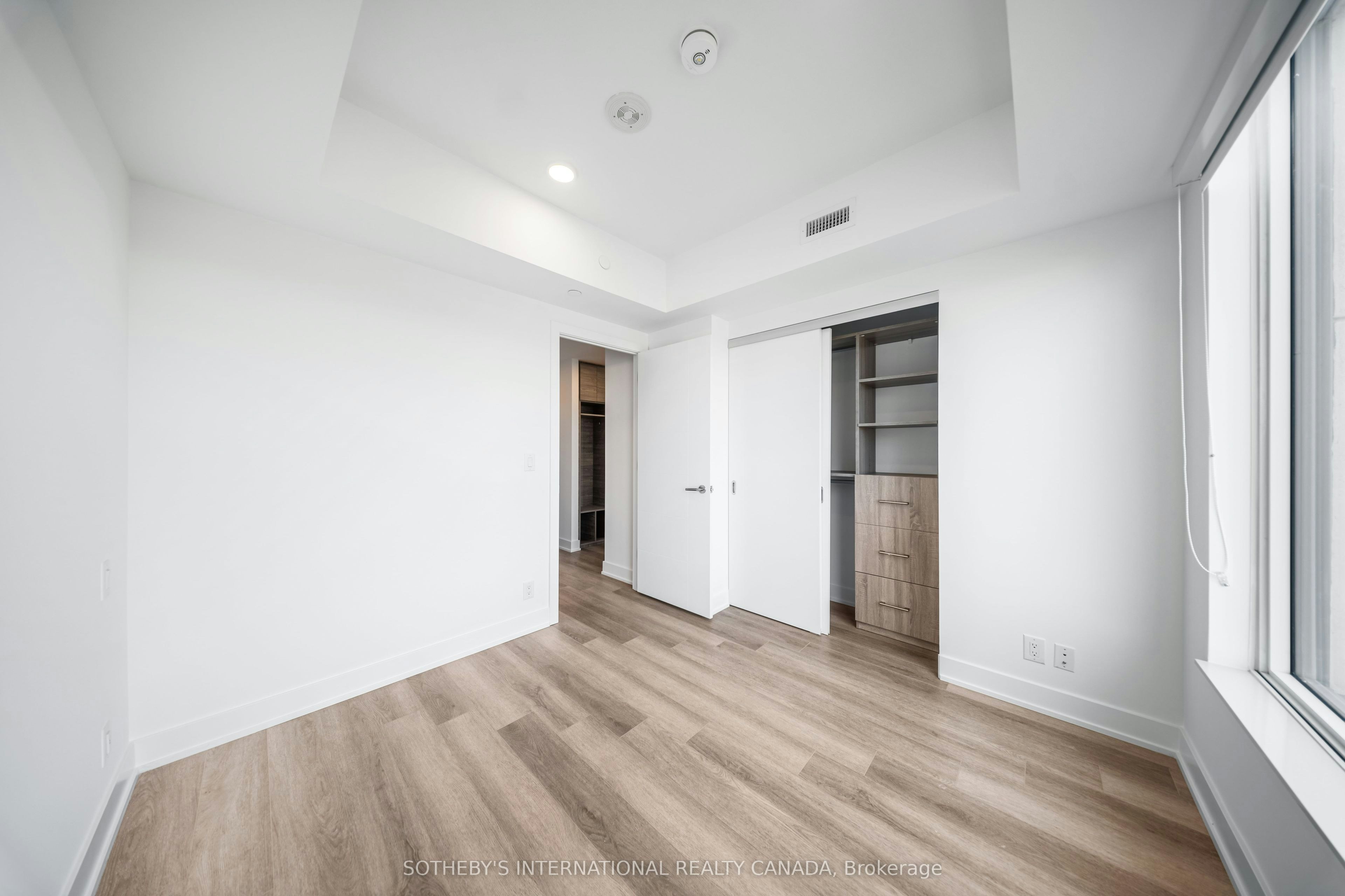 807-484 Spadina Avenue, Toronto, ON, M5S 0E4 - 10