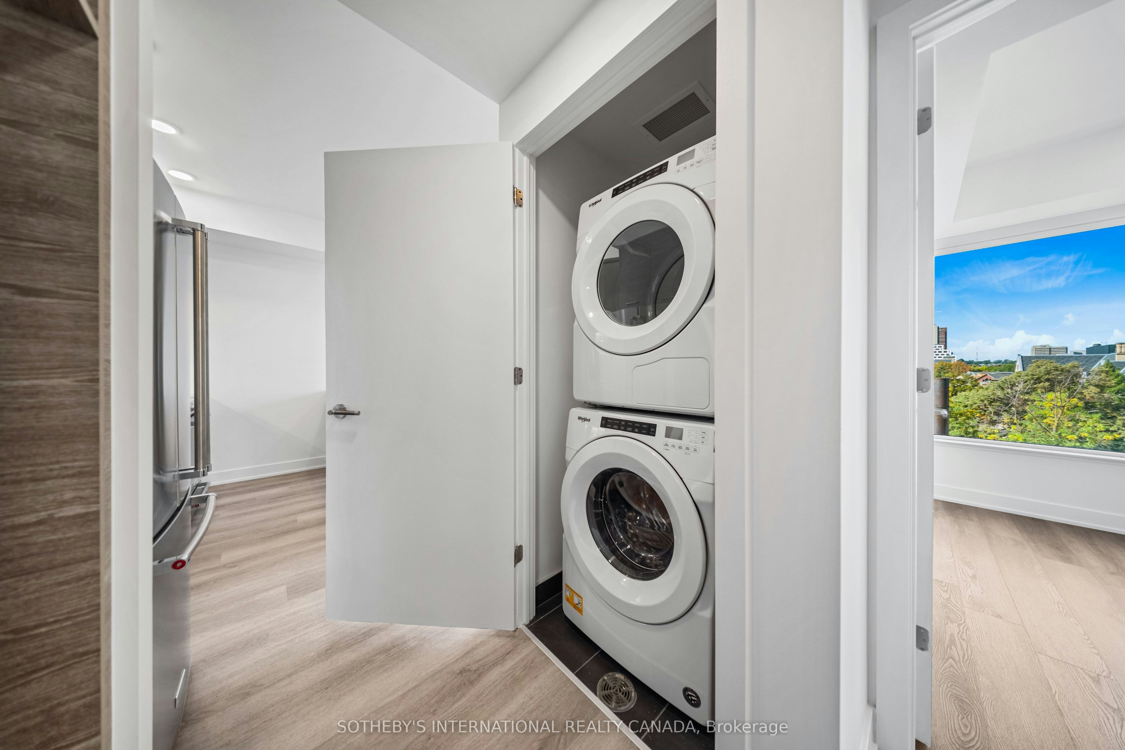 807-484 Spadina Avenue, Toronto, ON, M5S 0E4 - 12