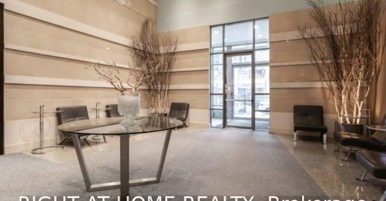 2501-23 Hollywood Avenue, Toronto, ON, M4L 2K4 - 5