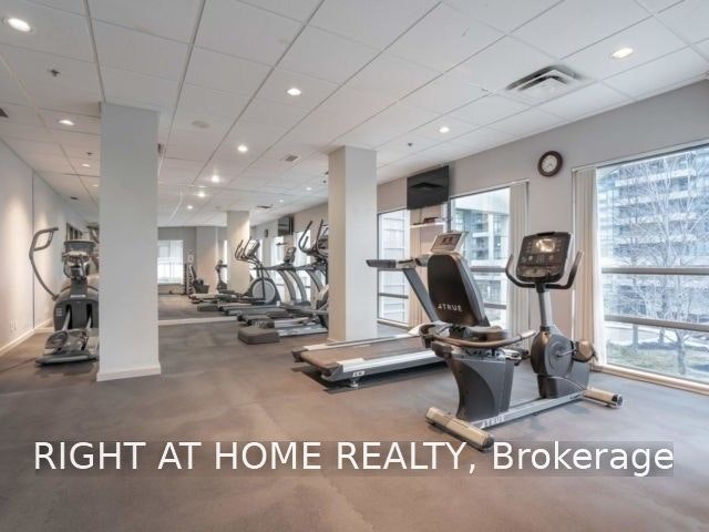 2501-23 Hollywood Avenue, Toronto, ON, M4L 2K4 - 13