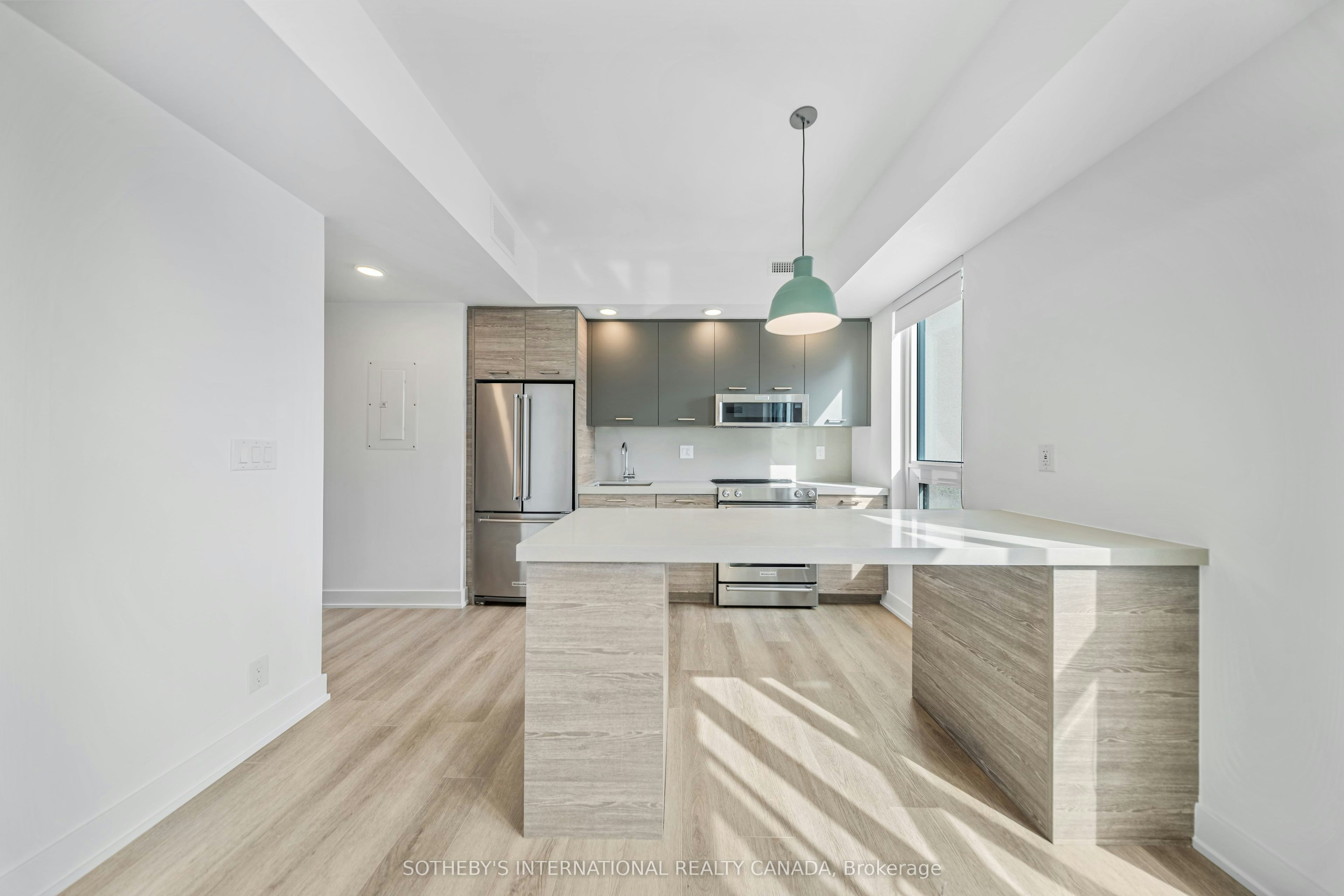 802-484 Spadina Avenue, Toronto, ON, M5S 0E4 - 9