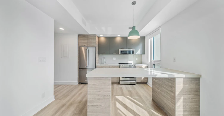 802-484 Spadina Avenue, Toronto, ON, M5S 0E4 - 9