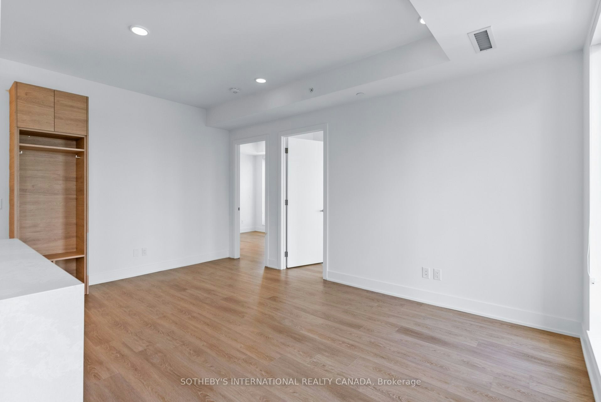 710-200 Redpath Avenue, Toronto, ON, M4P 0E6 - 4