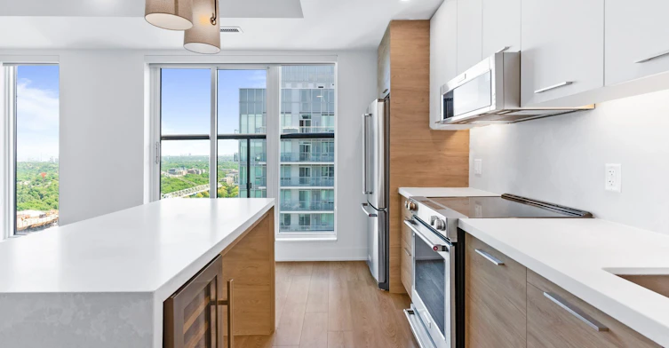 710-200 Redpath Avenue, Toronto, ON, M4P 0E6 - 7