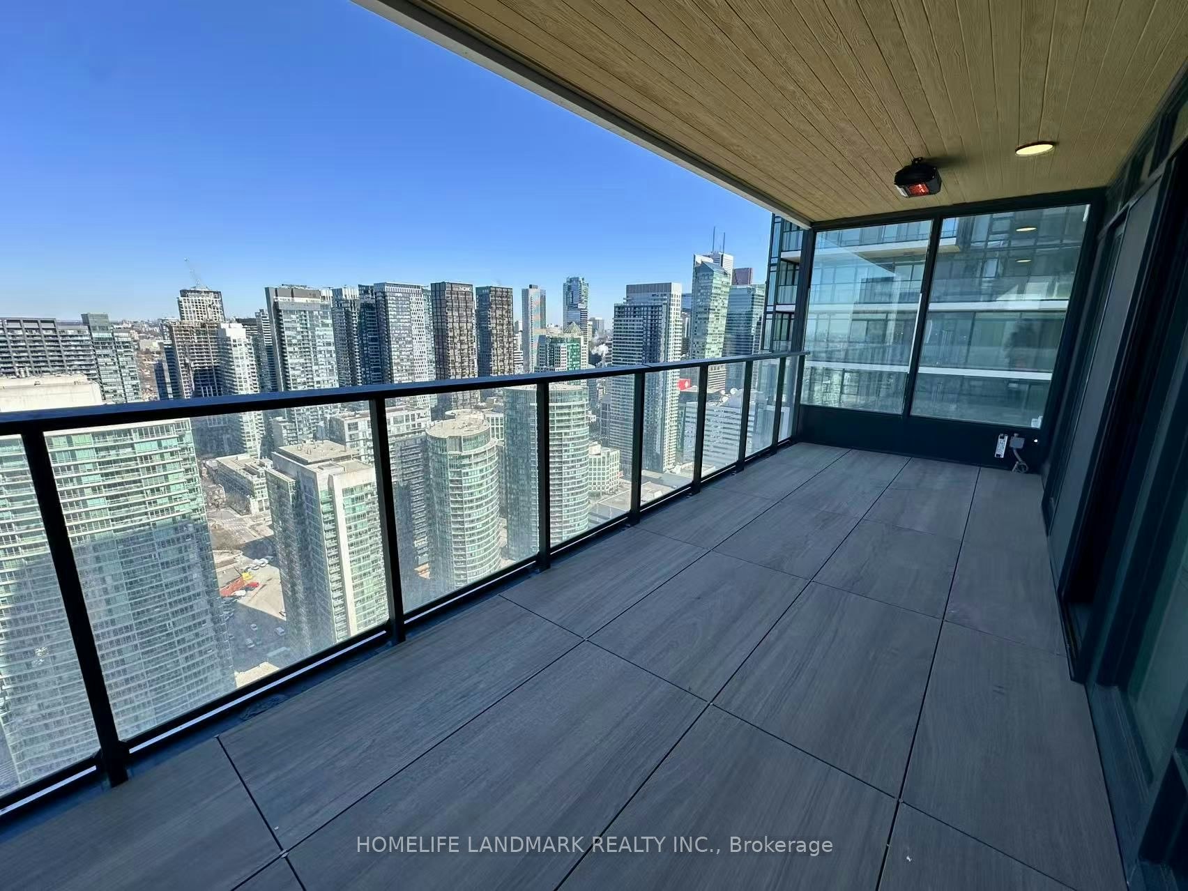 4605-3 Concord Cityplace Way, Toronto, ON, M5V 0X4 - 4