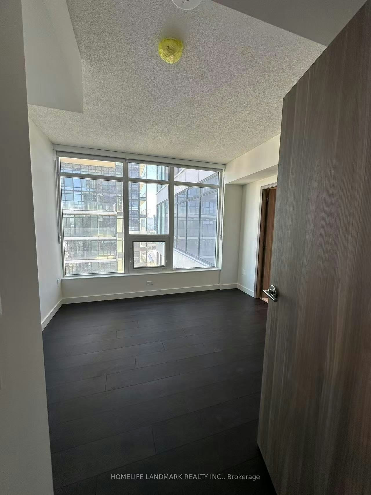 4605-3 Concord Cityplace Way, Toronto, ON, M5V 0X4 - 5