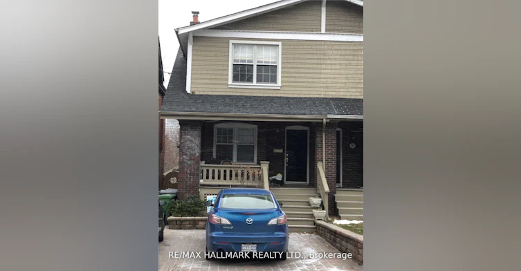 Upper-37 Lola Road, Toronto, ON, M5P 1E5
