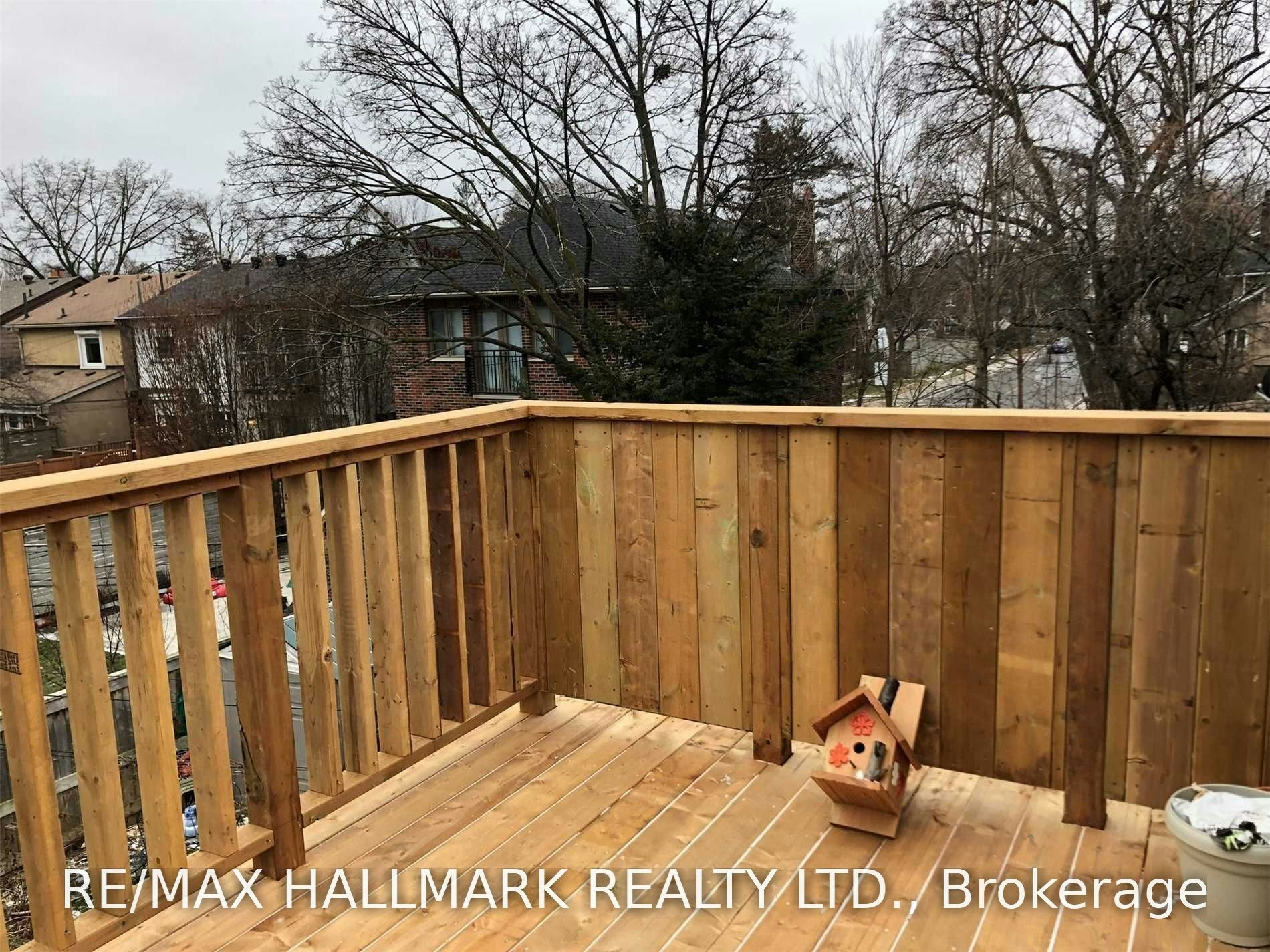 Upper-37 Lola Road, Toronto, ON, M5P 1E5 - 13