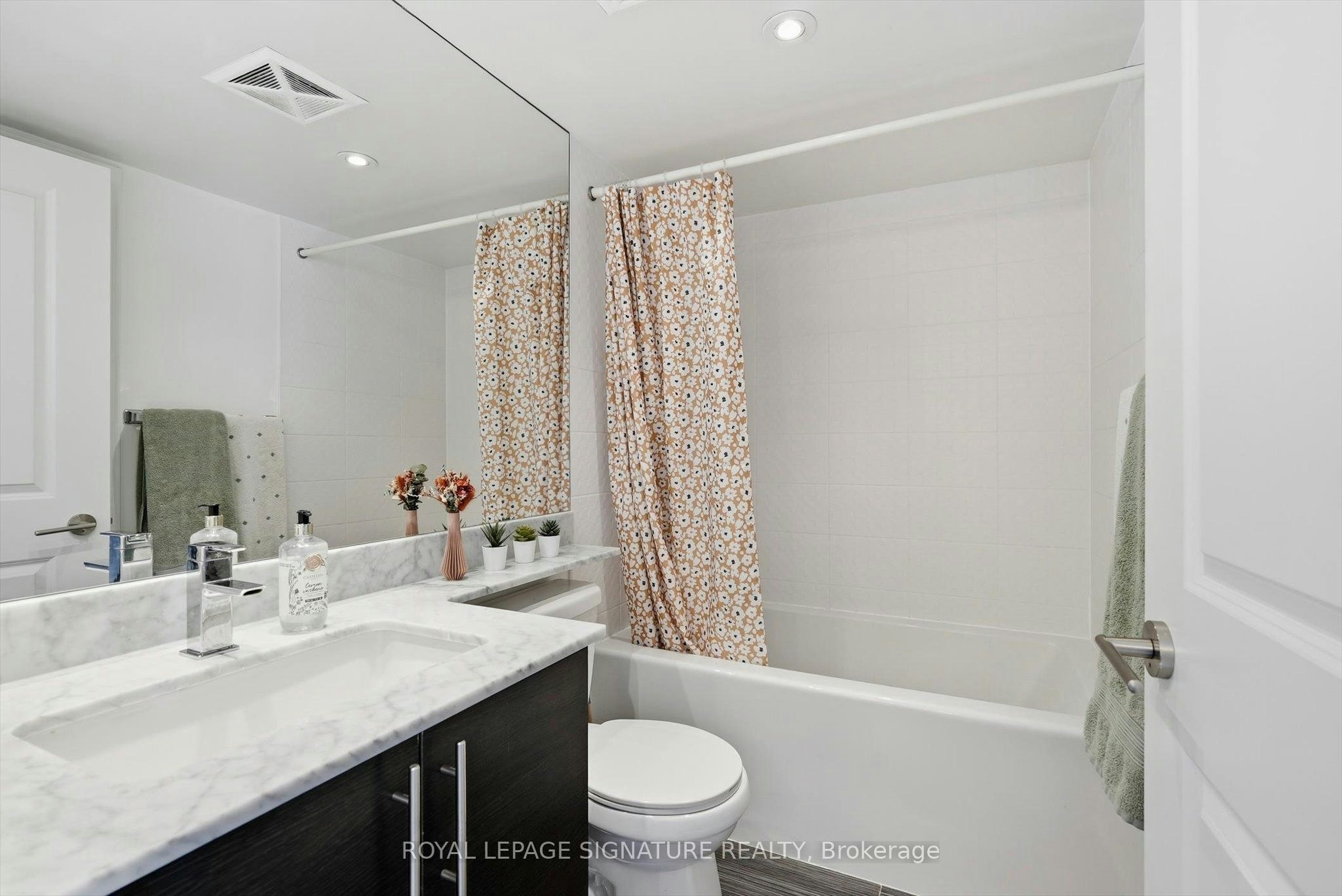 1516-125 Western Battery Road, Toronto, ON, M6K 3R8 - 22