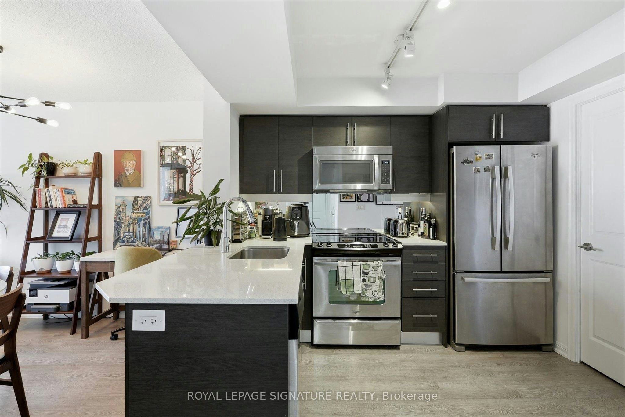 1516-125 Western Battery Road, Toronto, ON, M6K 3R8 - 9