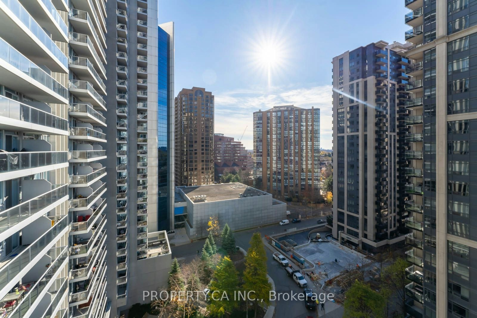1609-4978 Yonge Street, Toronto, ON, M2N 7G8 - 17