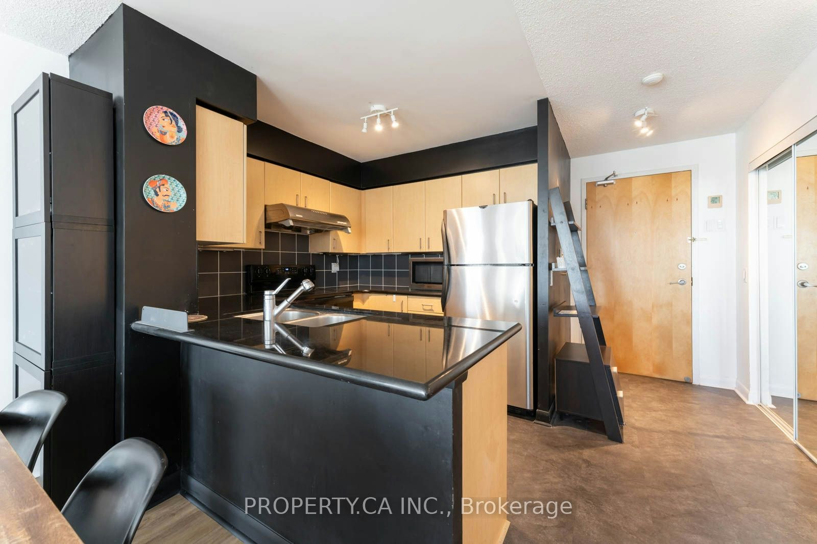 1609-4978 Yonge Street, Toronto, ON, M2N 7G8 - 3