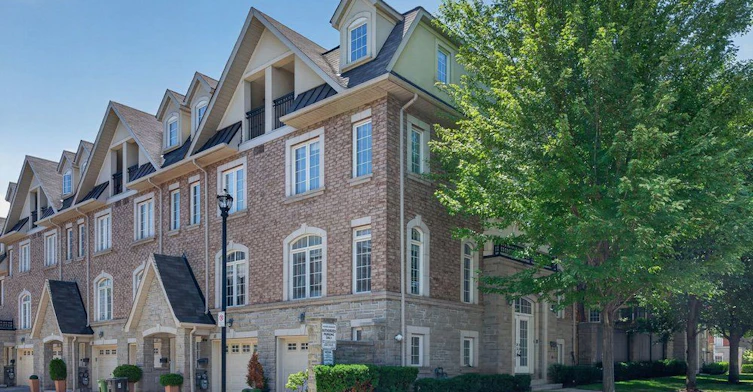 233 Finch Avenue E, Toronto, ON, M2N 4S1