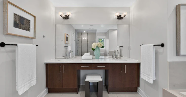 233 Finch Avenue E, Toronto, ON, M2N 4S1 - 31