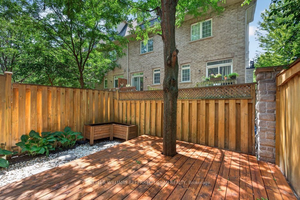 233 Finch Avenue E, Toronto, ON, M2N 4S1 - 32