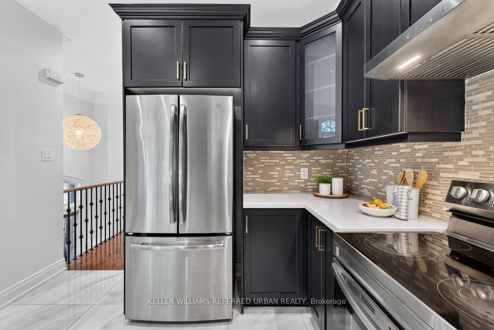 233 Finch Avenue E, Toronto, ON, M2N 4S1 - 12