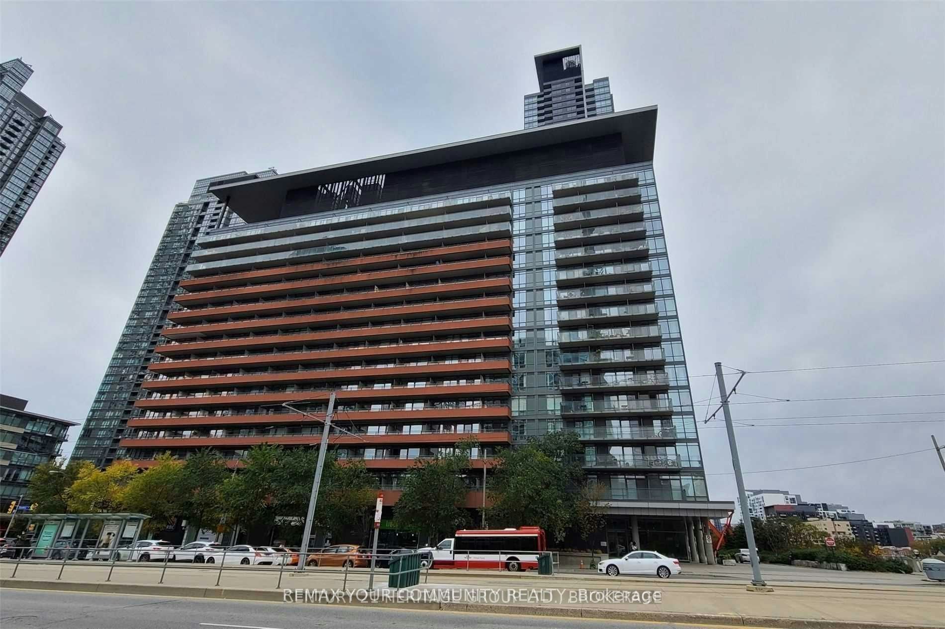 919-4k Spadina Avenue, Toronto, ON, M5V 3Y9