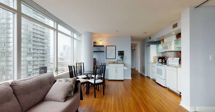 919-4k Spadina Avenue, Toronto, ON, M5V 3Y9 - 9