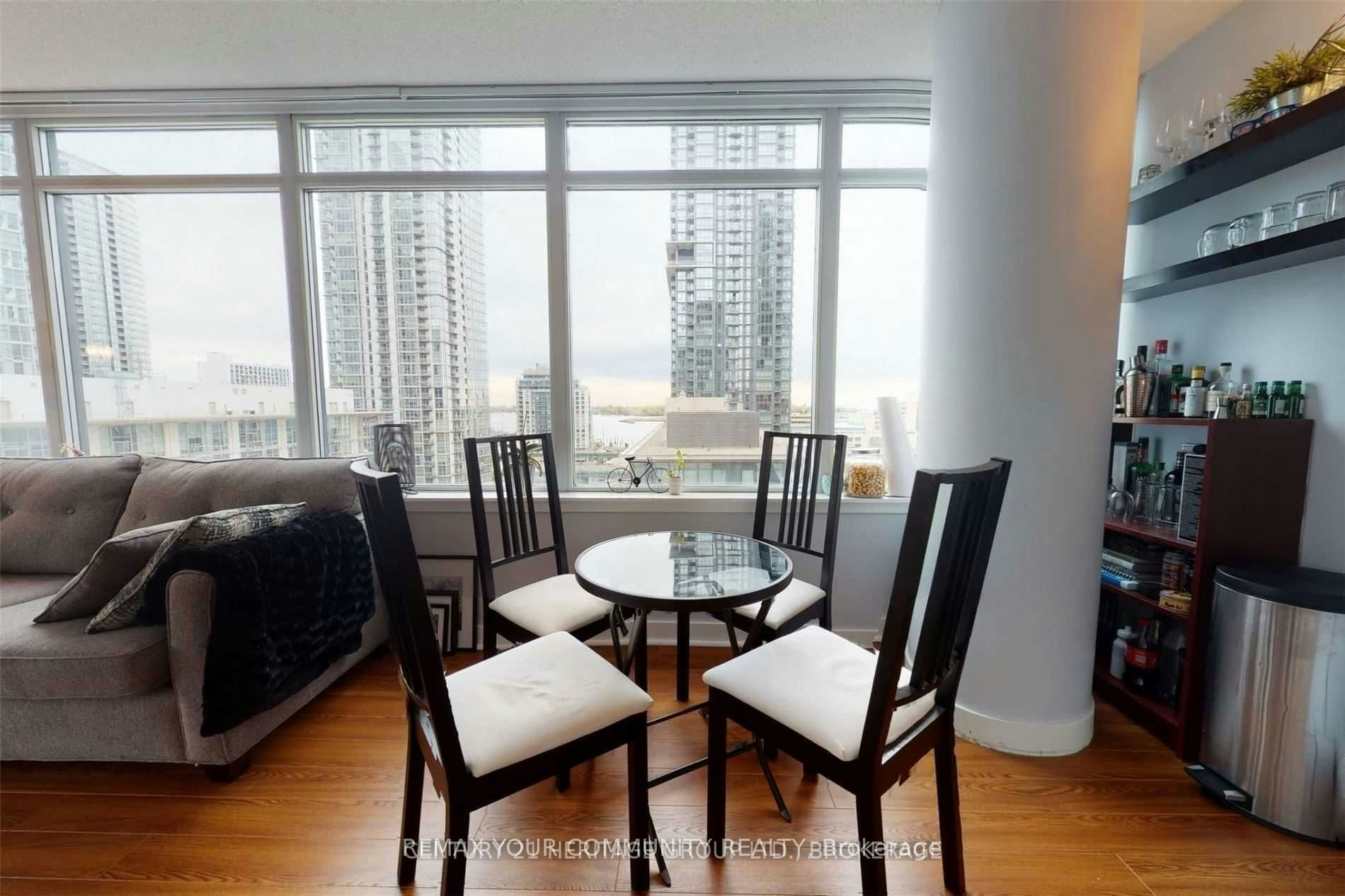919-4k Spadina Avenue, Toronto, ON, M5V 3Y9 - 12