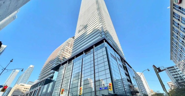 812-501 Yonge Street, Toronto, ON, M4Y 1Y3