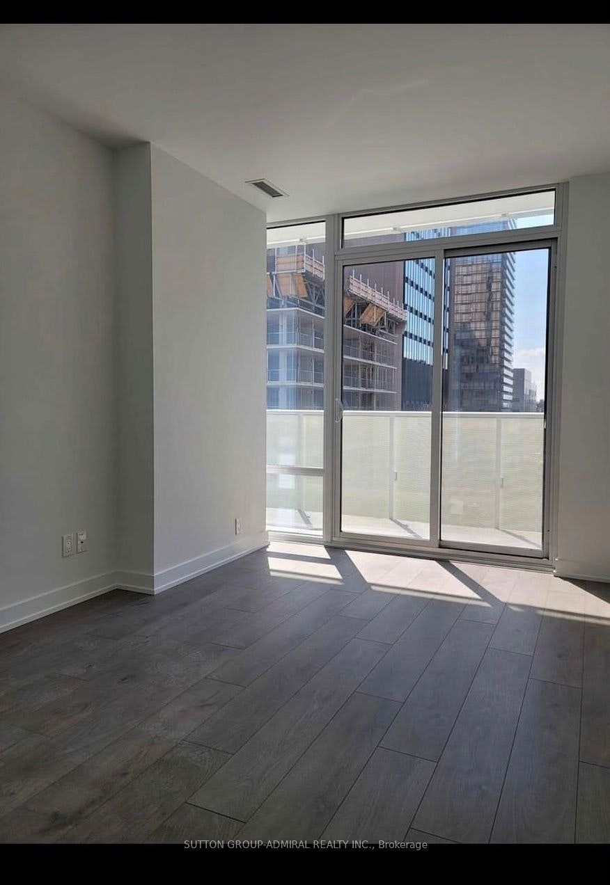 812-501 Yonge Street, Toronto, ON, M4Y 1Y3 - 4