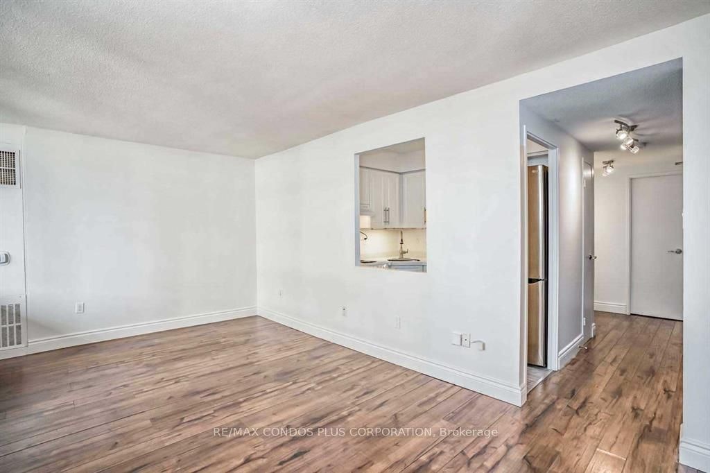 1011-720 Spadina Avenue, Toronto, ON, M5S 2T9 - 9