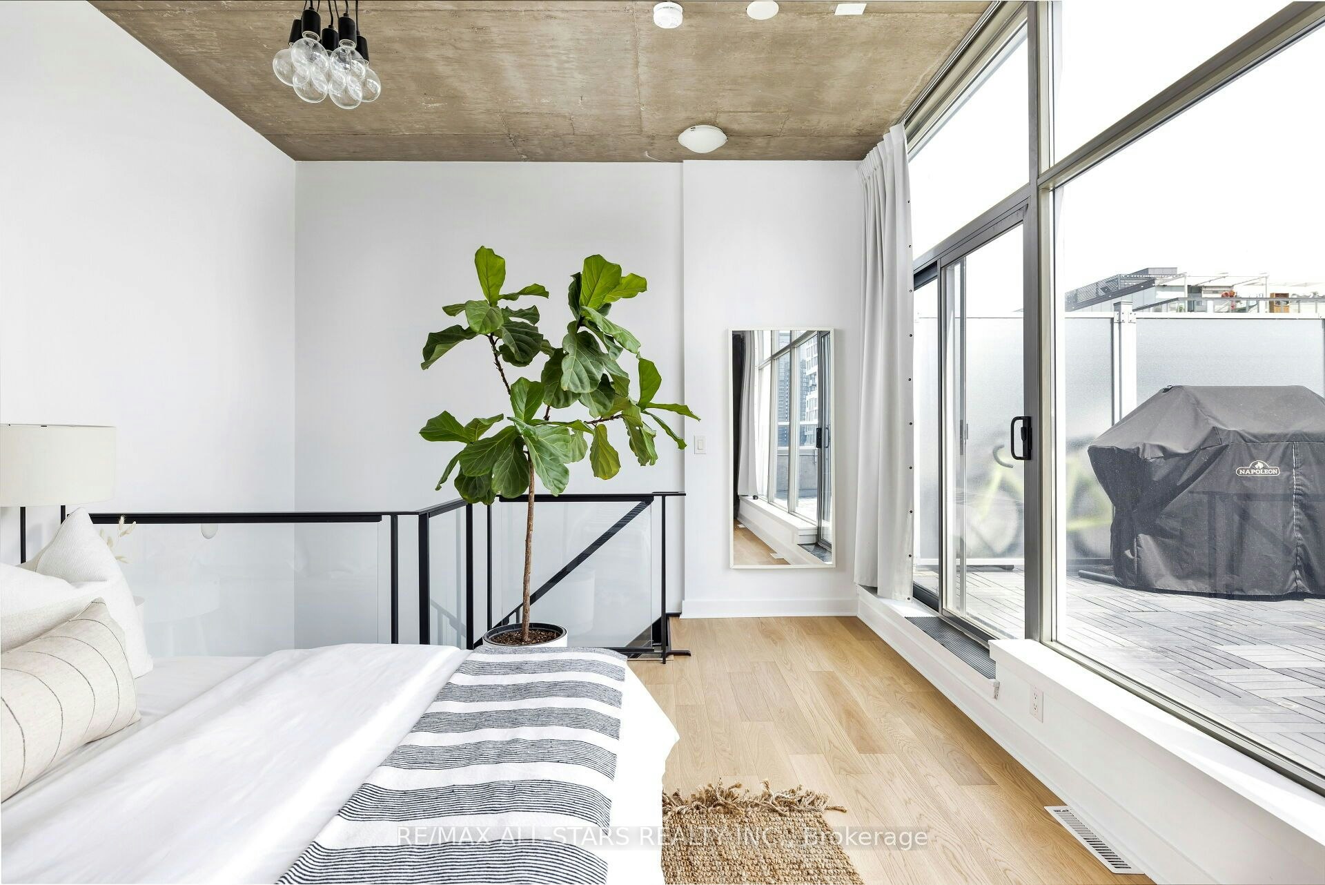 Ph1011-60 Bathurst Street, Toronto, ON, M5V 2P4 - 19
