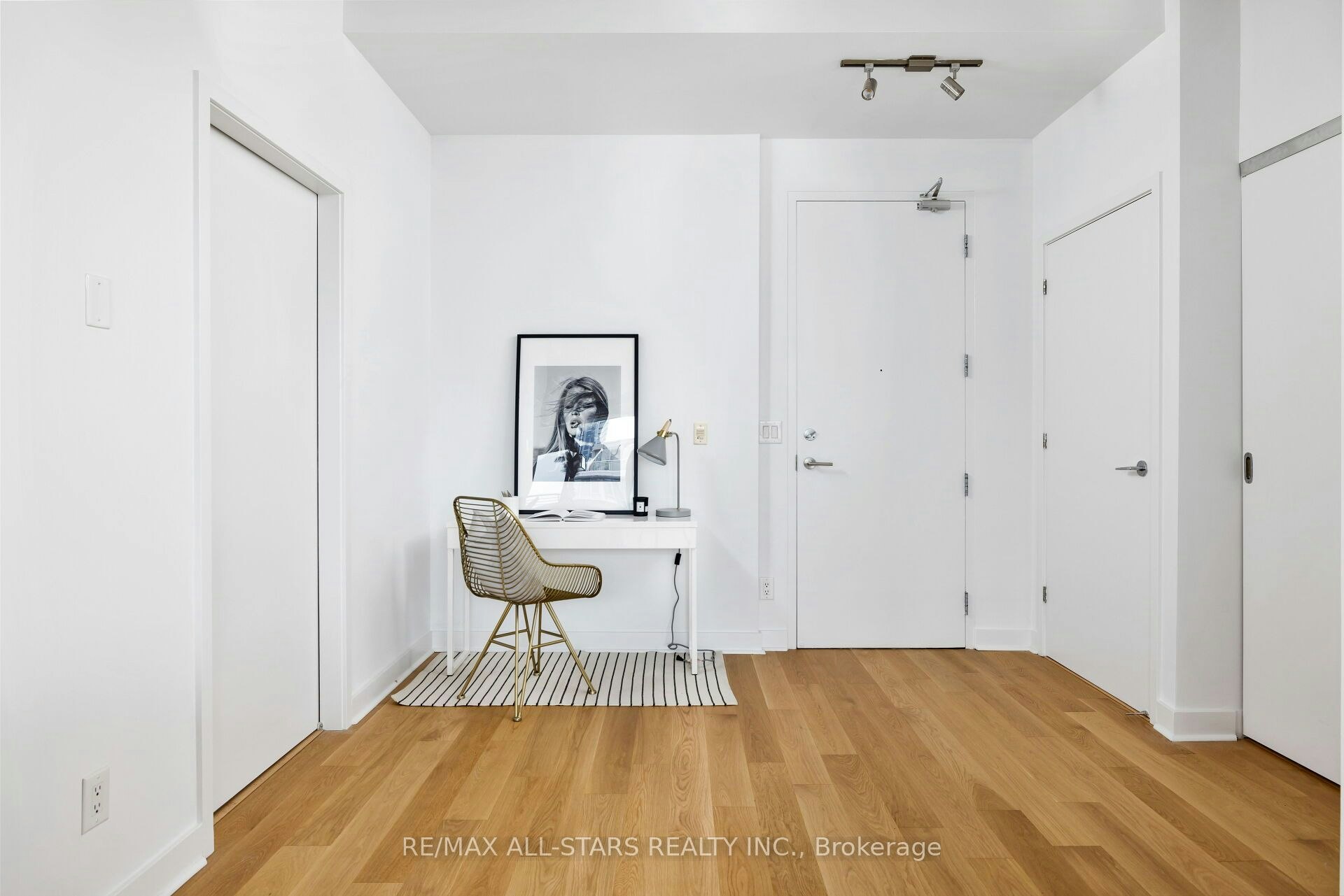 Ph1011-60 Bathurst Street, Toronto, ON, M5V 2P4 - 13