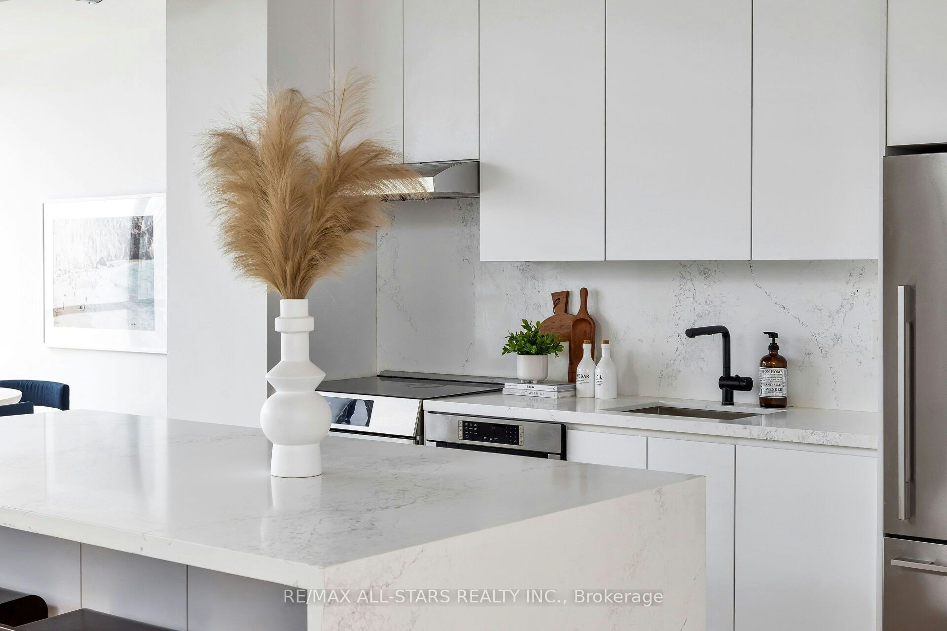 Ph1011-60 Bathurst Street, Toronto, ON, M5V 2P4 - 11
