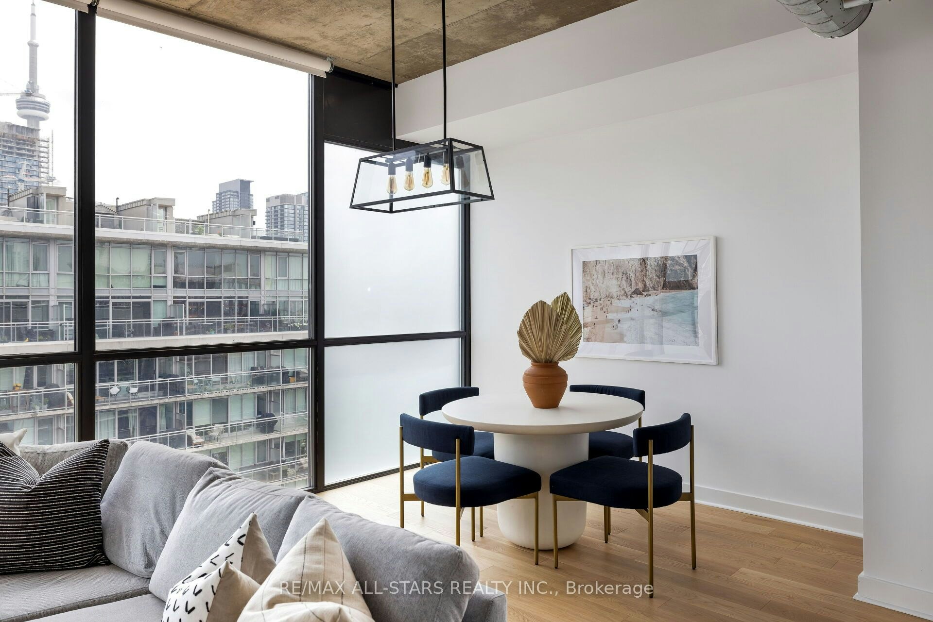Ph1011-60 Bathurst Street, Toronto, ON, M5V 2P4 - 7