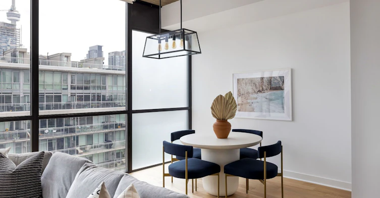 Ph1011-60 Bathurst Street, Toronto, ON, M5V 2P4 - 7