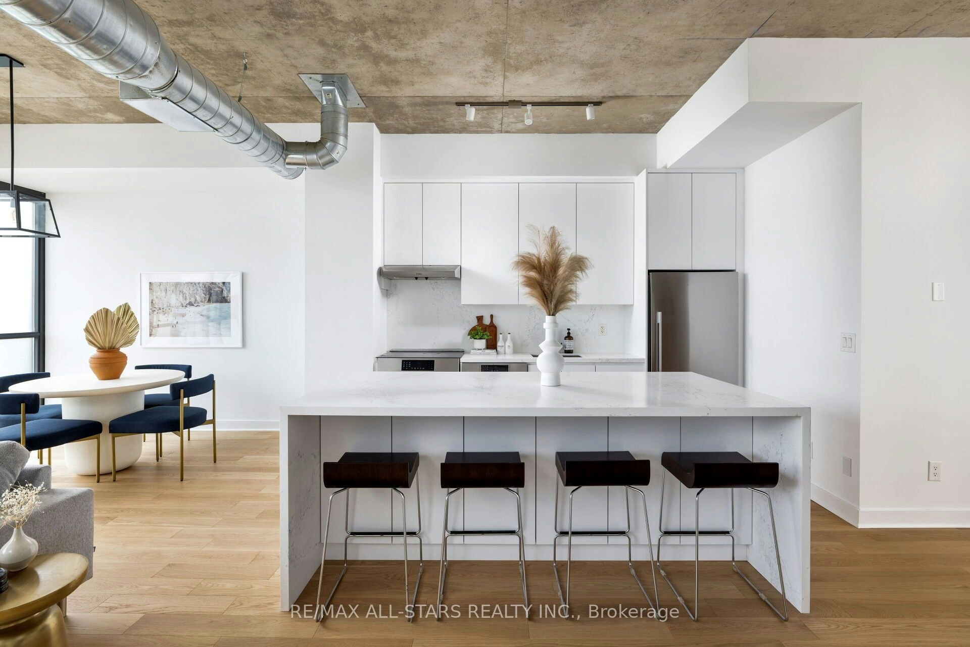 Ph1011-60 Bathurst Street, Toronto, ON, M5V 2P4 - 10