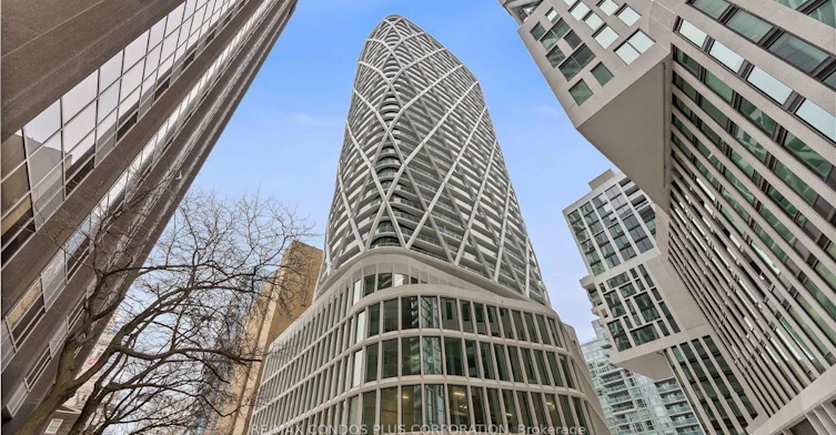 1129-230 Simcoe Street, Toronto, ON, M5T 0G7