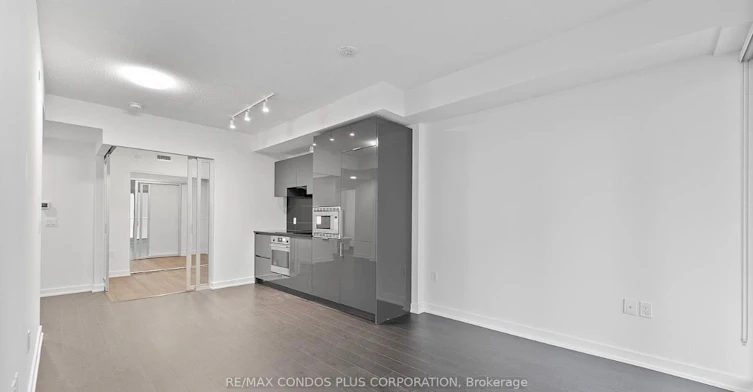 1129-230 Simcoe Street, Toronto, ON, M5T 0G7 - 3