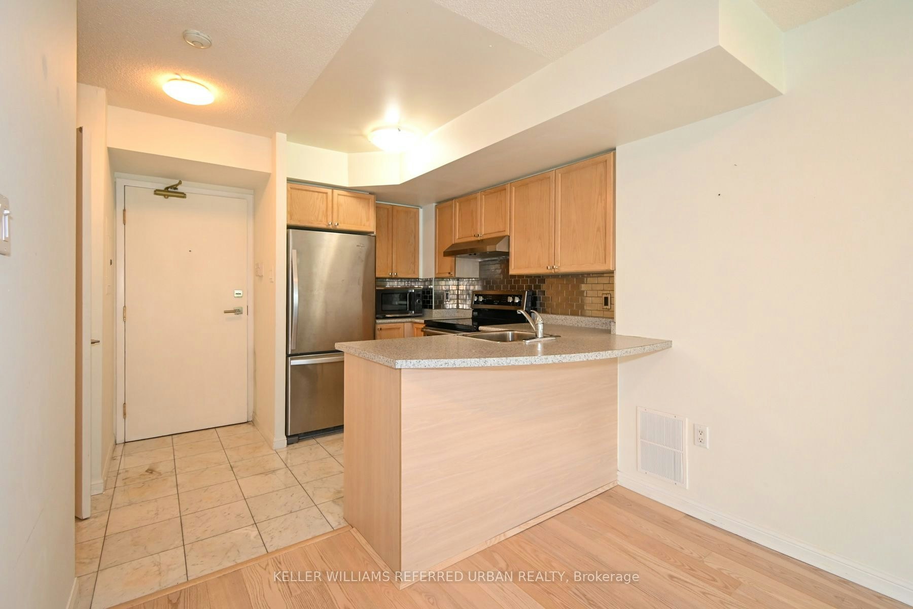 202-109 Front Street E, Toronto, ON, M5A 4P7 - 6