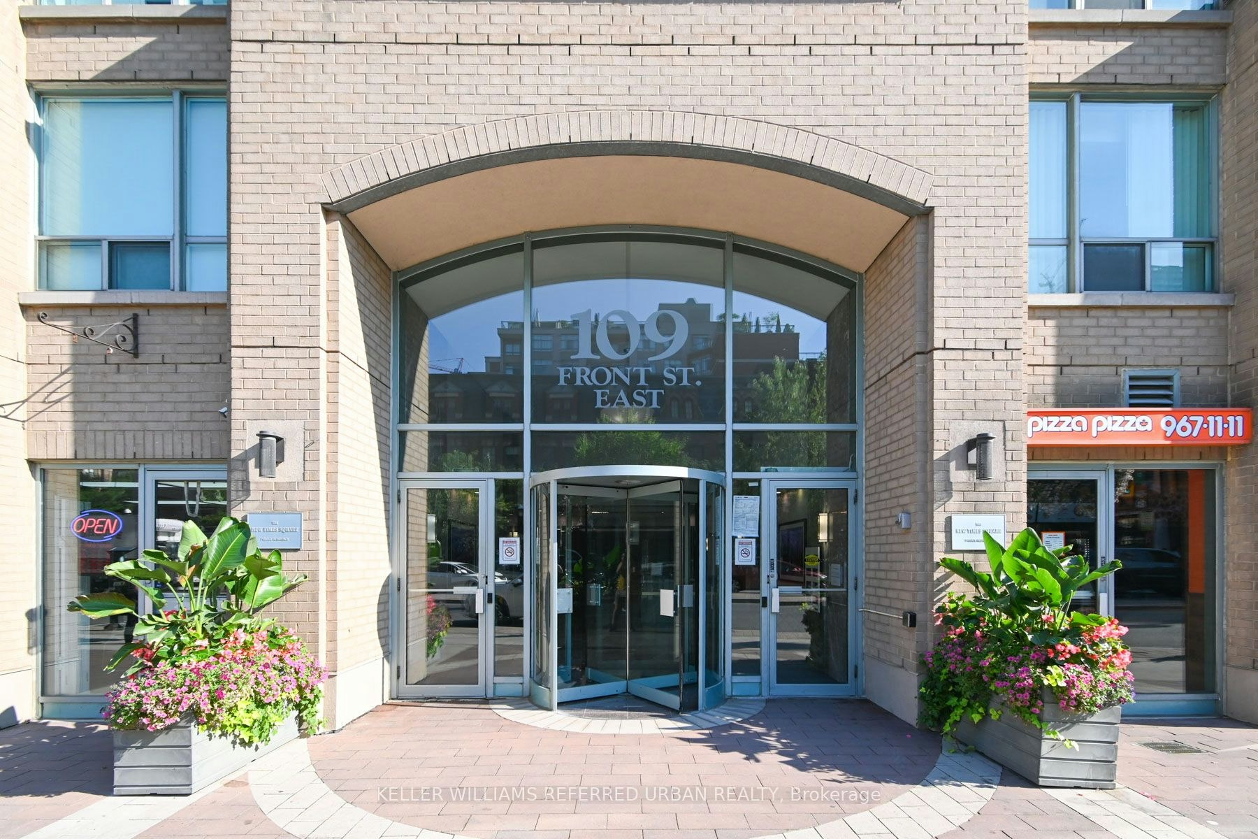 202-109 Front Street E, Toronto, ON, M5A 4P7 - 2