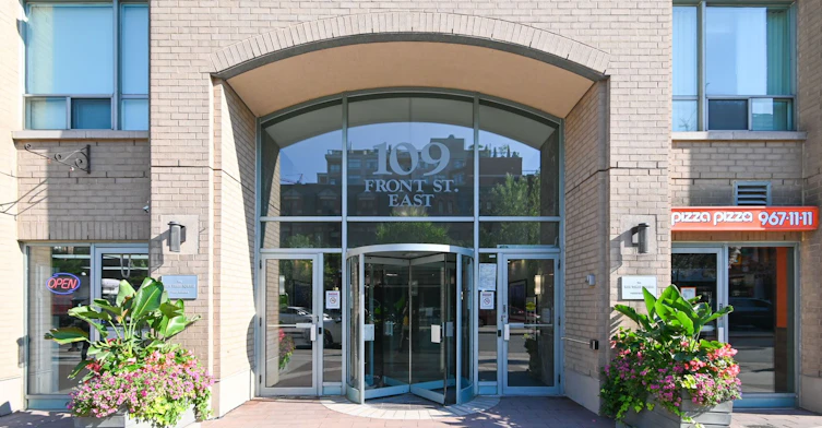 202-109 Front Street E, Toronto, ON, M5A 4P7 - 2