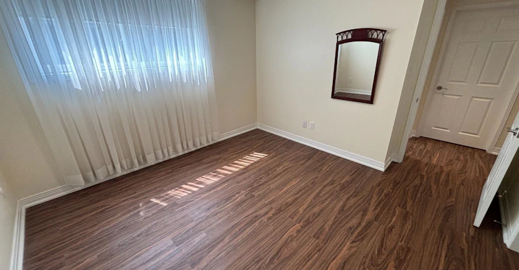 Bsmt-695 Glencairn Avenue, Toronto, ON, M6B 1Z8 - 9