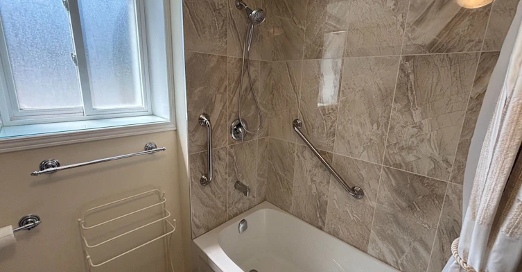 Bsmt-695 Glencairn Avenue, Toronto, ON, M6B 1Z8 - 13