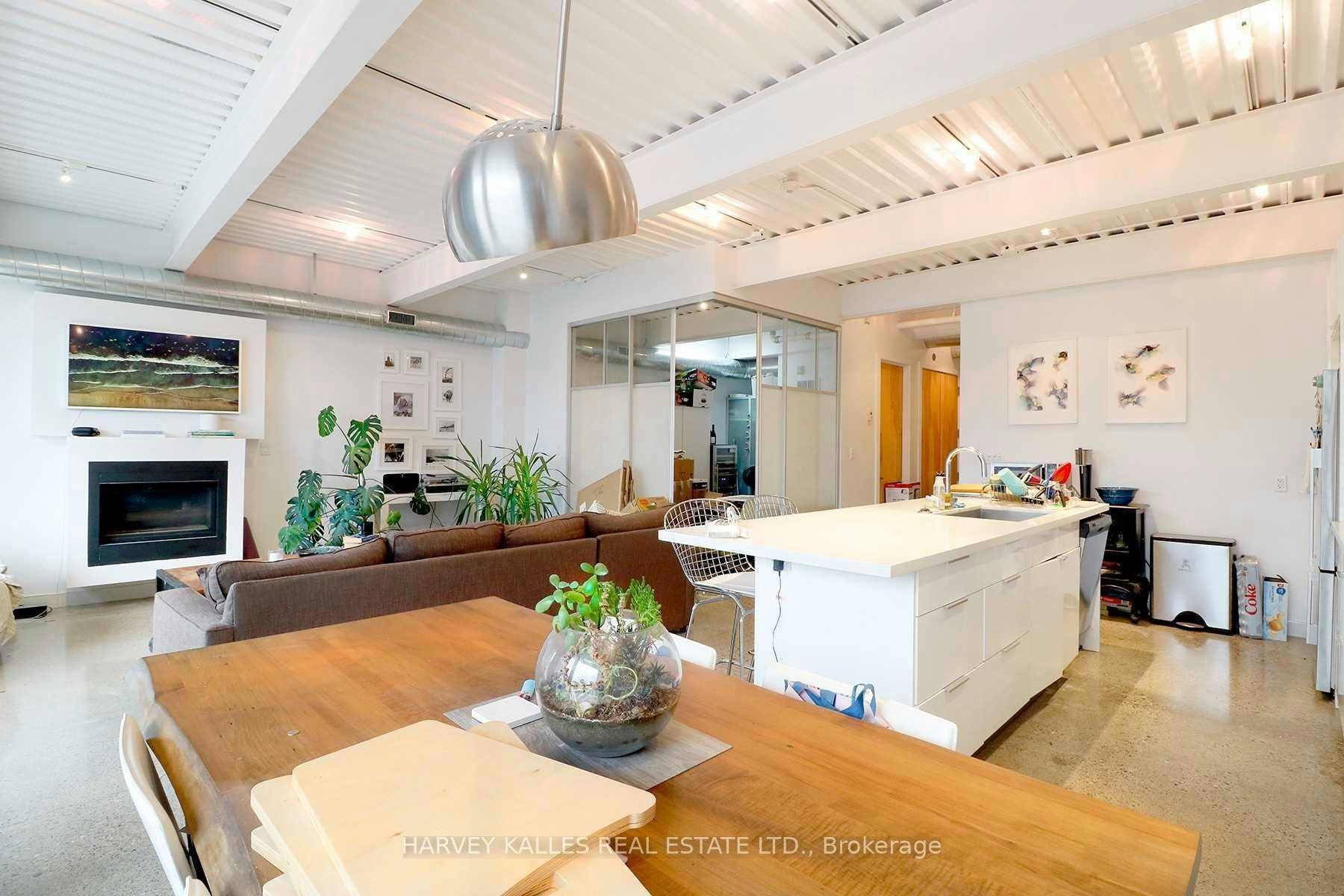 PH3A-214 Bathurst Street, Toronto, ON, M5T 2R9 - 9