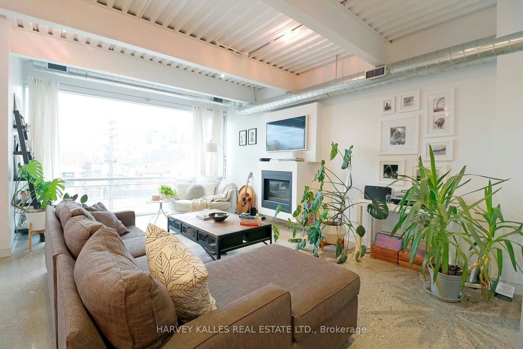 PH3A-214 Bathurst Street, Toronto, ON, M5T 2R9 - 6