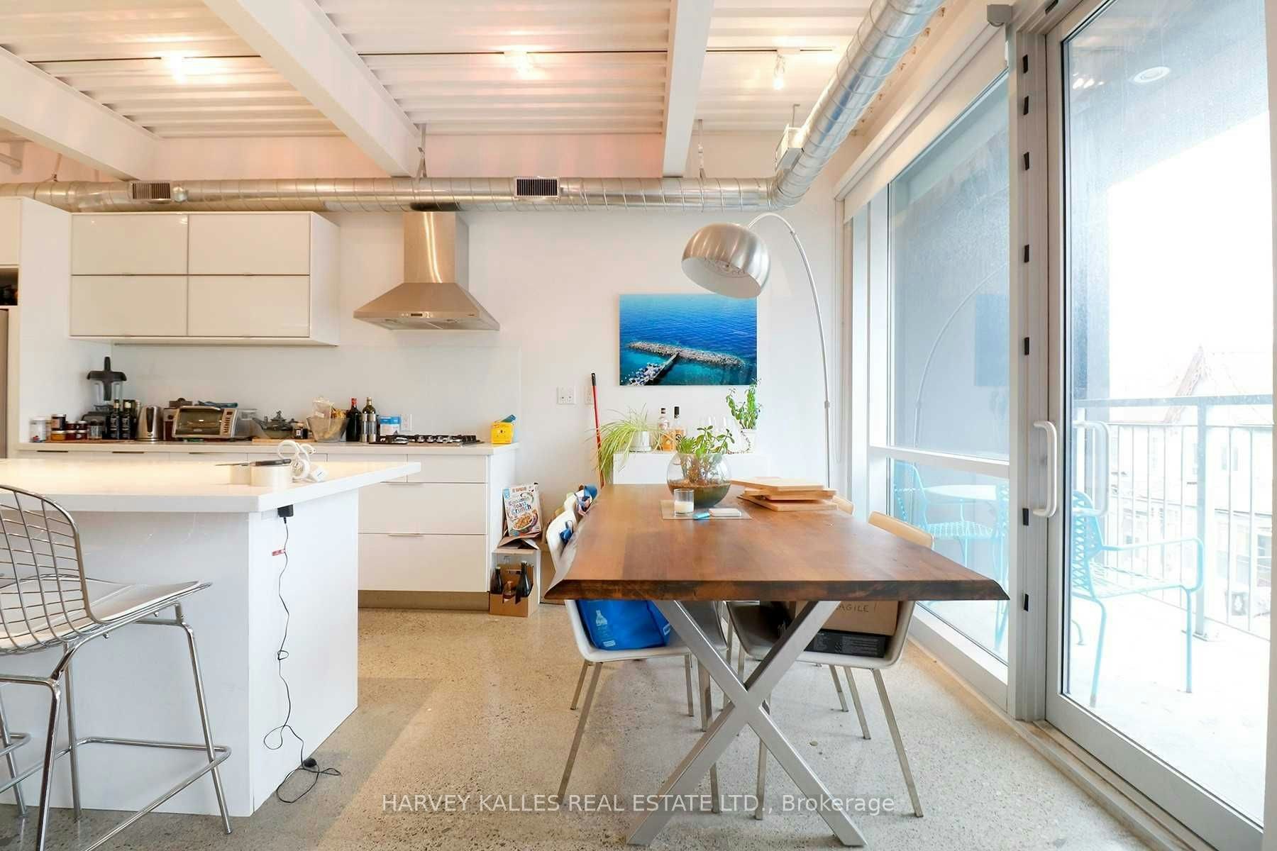 PH3A-214 Bathurst Street, Toronto, ON, M5T 2R9 - 16