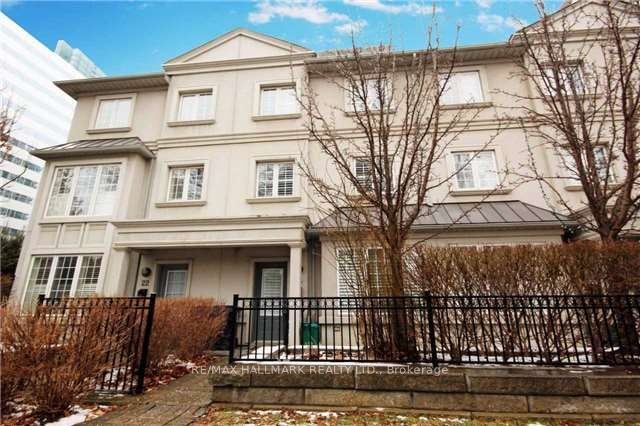24 Glendora Avenue, Toronto, ON, M2N 2V7