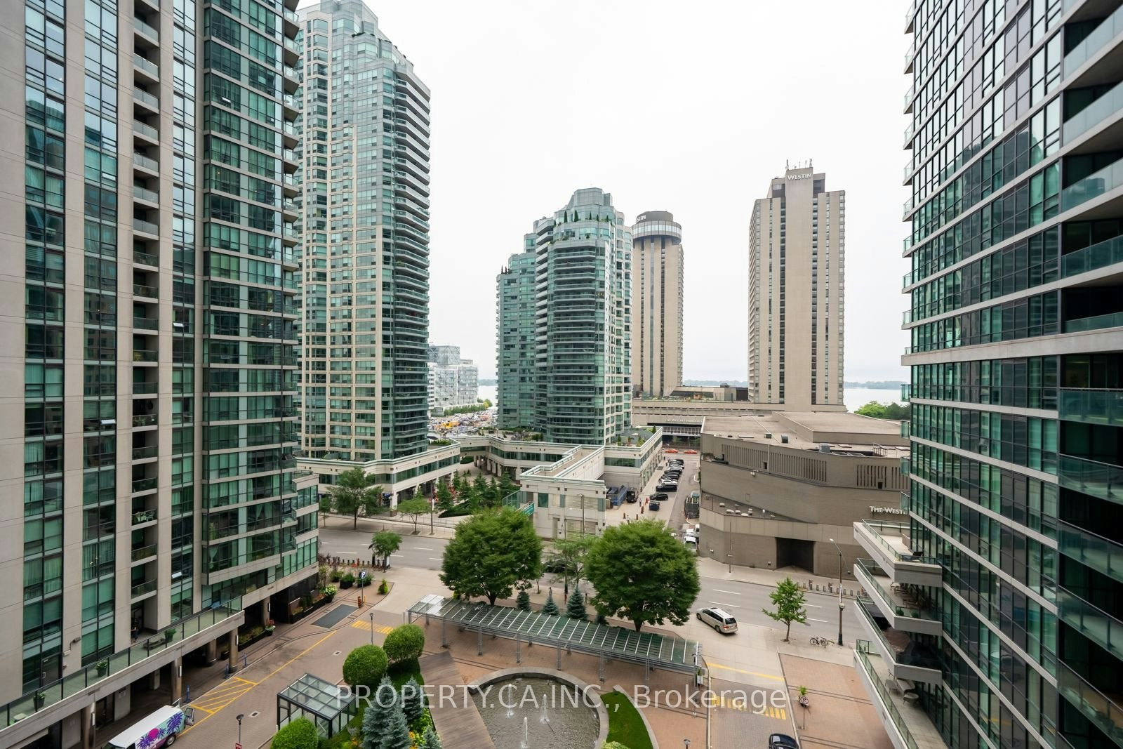 910-18 Harbour Street, Toronto, ON, M5J 2Z6 - 15