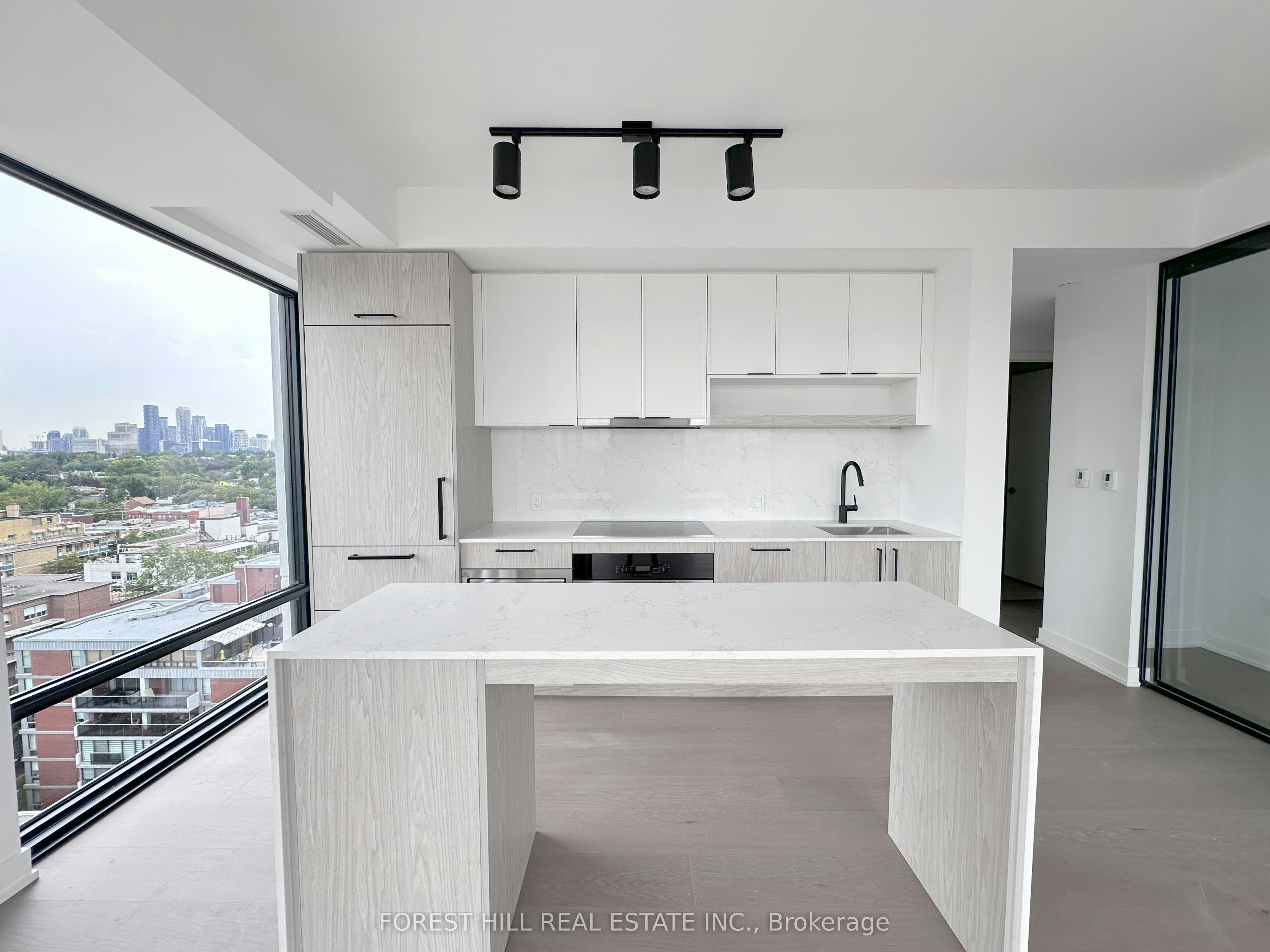 1709-91 Montclair Avenue, Toronto, ON, M5P 0B1 - 5